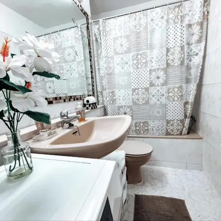 Apartmán Torres De Yomely - Y2f Playa de las Americas (Tenerife)