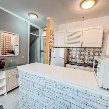 Torres De Yomely - Y2f Playa de las Américas