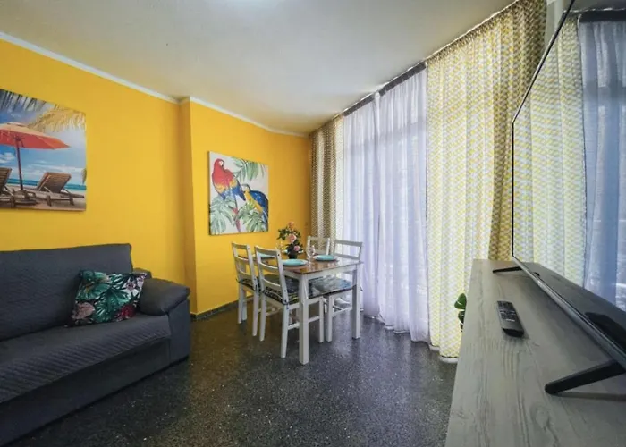 Torres De Yomely - Y2f Playa de las Américas